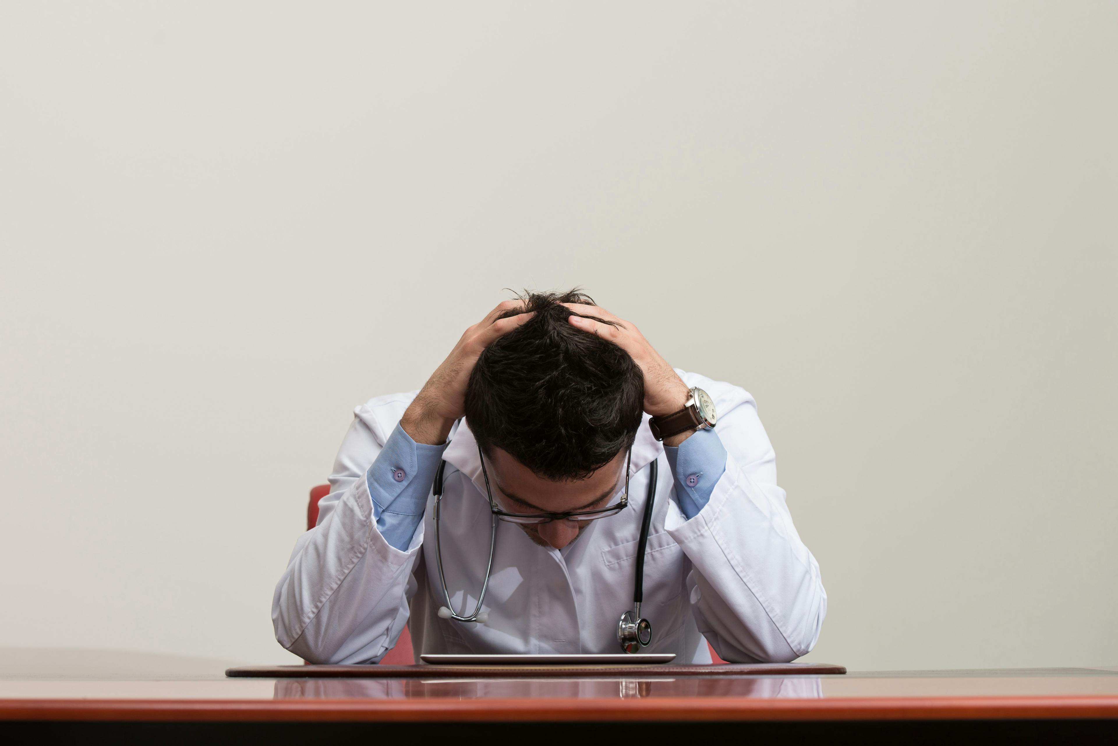 Study reveals that younger veterinary professionals have higher burnout rates