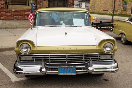 veterinary-winneconne-wi-june-ford-ranchero-truck-at-annual-car-show-on-main-street-june-146216129-body.jpg