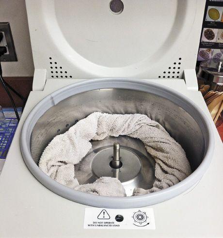 veterinary_Idea_Meno_centrifuge_cleaner_460px.jpg