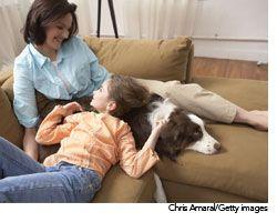 veterinary_woman_and_kids-532089-1384673882006.jpg