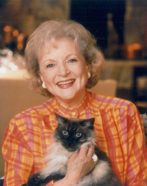 Betty White Estate gifts $150,000 to the Morris Animal Foundation  