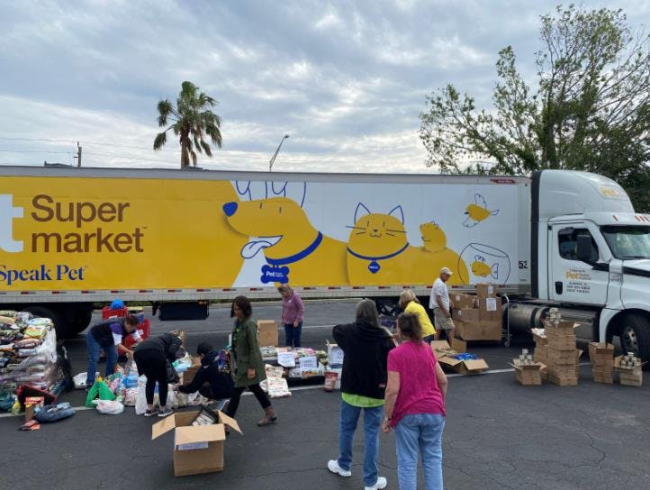 Pet Supermarket supports communities affected by Hurricane Ian 